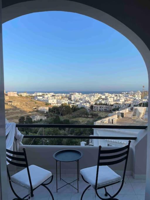 Downtown Tinos View Apartment Exteriör bild